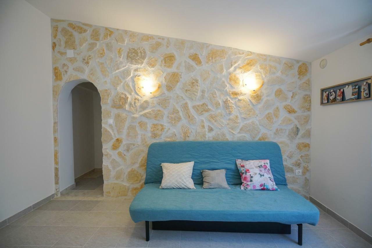 Apartament Summerhouse Vir Pokój zdjęcie
